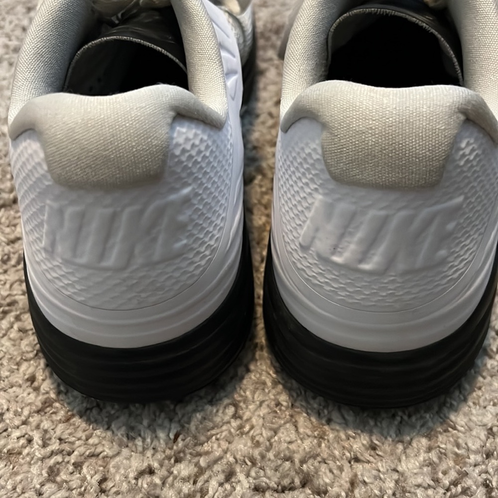 Nike Men’s Shoes sz 11.5 - Picture 8 of 10